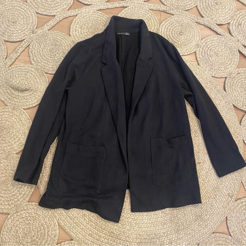 BLACK TAPE
Women's Long Sleeve Oversized Black blazer 1X NWT
